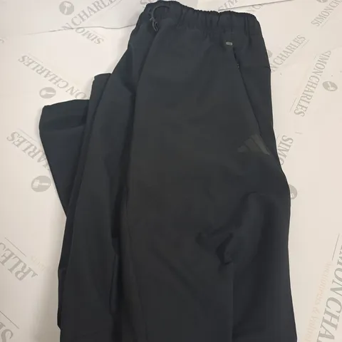 ADIDAS SLIM FIT TRACKSUIT PANTS WITH INSIDE THERMAL - SIZE SMALL