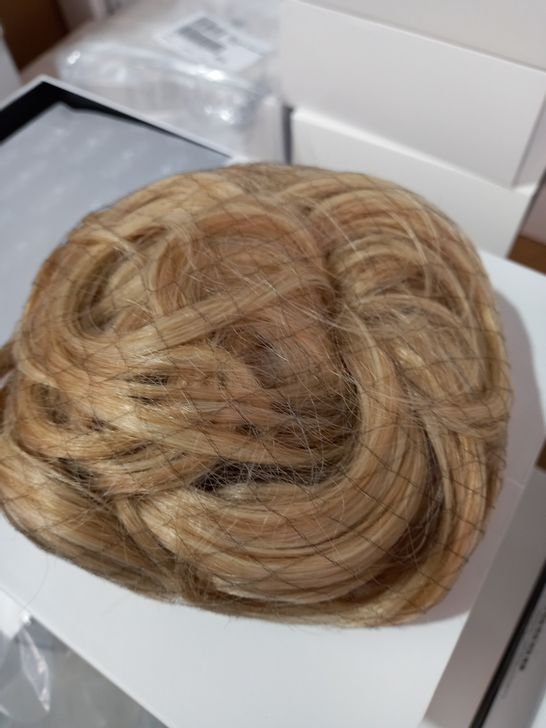 MALIBU BLONDE HAIR BUNDLE 