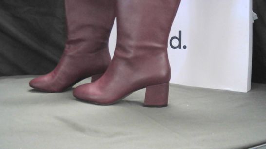 FIND BURGUNDY RED KNEE HIGH BOOTS UK SIZE 7/7.5 