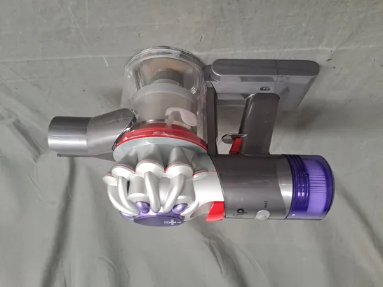 DYSON VACUUM CLEANER WITH NO PARTS