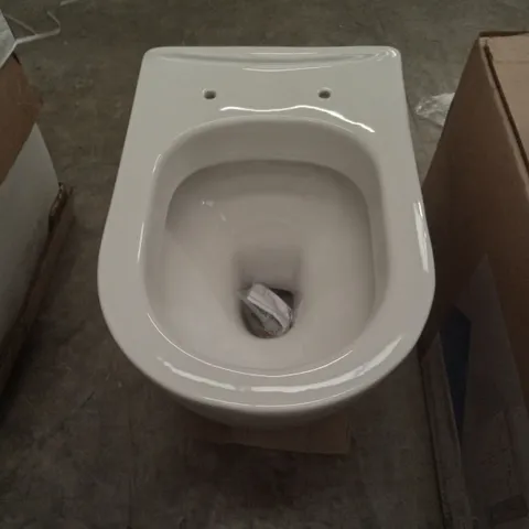 BOXED CUR TOILET PAN WHITE