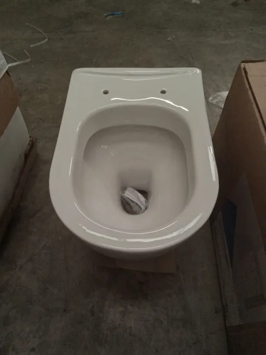 BOXED CUR TOILET PAN WHITE