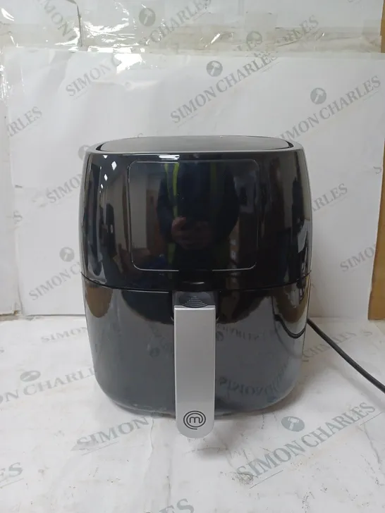 BOXED MASTERCHEF 4.5L DIGITAL AIR FRYER 