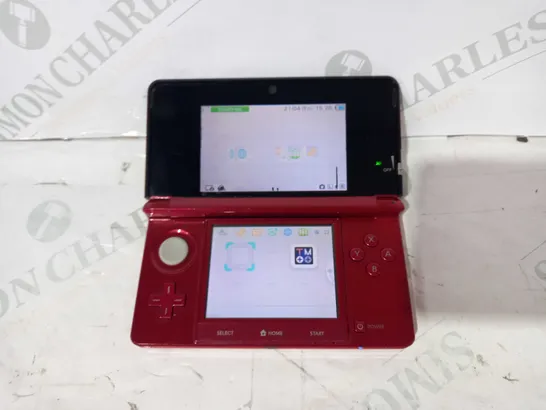 NINTENDO 3DS GAMING CONSOLE IN METALLIC RED CTR-001(EUR) W. CASE