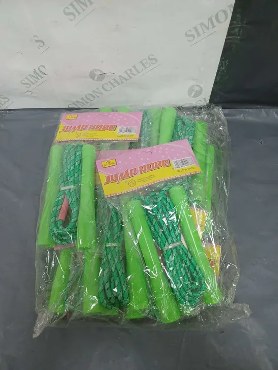 LARGE QUANTITY OF JUMP/SKIPPING ROPES