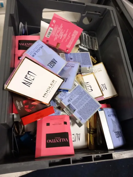 LARGE QUANTITY OF ASSORTED FRAGRANCE SAMPLES TO INCLUDE; PRADA, MUGLER, PACO RABANNE AND DIOR