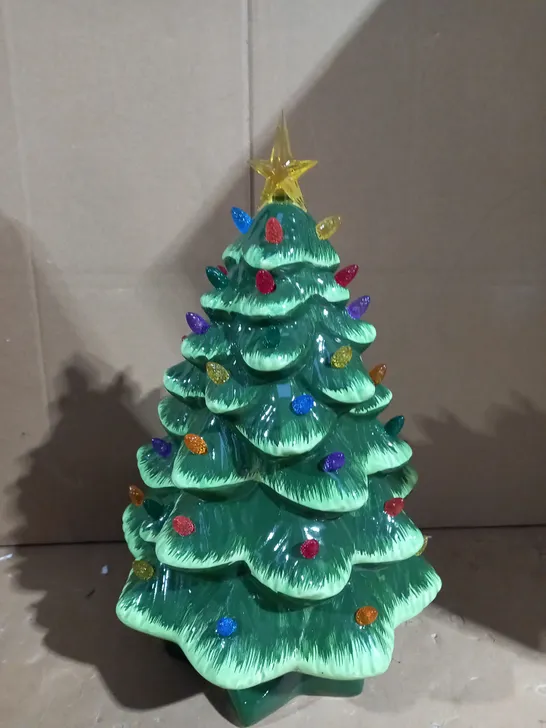 MR CHRISTMAS ILLUMINATED CERAMIC NOSTALGIC TREE