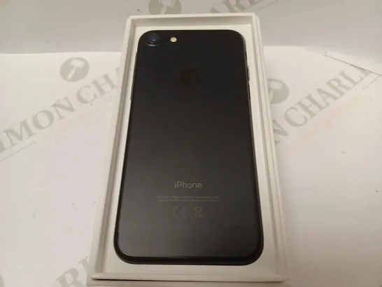 BOXED APPLE IPHONE 7 (A1778)