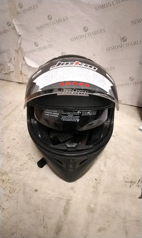 2XL MOTORCYCLE HELMET MATTE BLACK