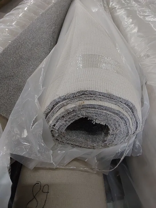 ROLL OF QUALITY EC FREEDOM FLINT CARPET // SIZE: APPROXIMATELY 5.7 X 5m