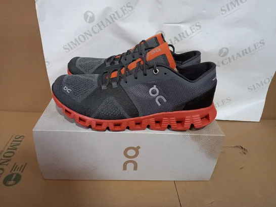 BOXED PAIR OF ON CLOUD X RUST TRAINERS SIZE 9