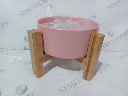 BOXED UNBRANDED CERAMIC ELEVATED PET FEEDER IN PINK