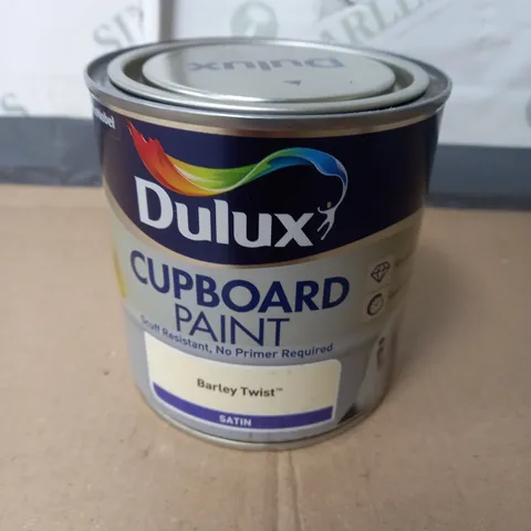 DULUX REALIFE CREAM SATINWOOD CUPBOARD PAINT, 600ML - COLLECTION ONLY 