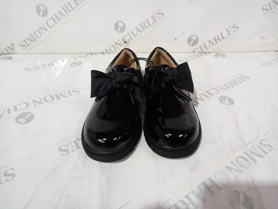 E-VIE ANGEL SCHOOL KIDS BLACK SHOES SIZE 9