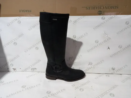 BOXED PAIR OF DUBARRY FAUX LEATHER BOOTS IN BLACK EU SIZE 40