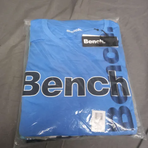 BAGGED 5-PACK OF ASSORTED BENCH T-SHIRTS - L 