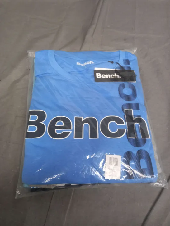 BAGGED 5-PACK OF ASSORTED BENCH T-SHIRTS - L 