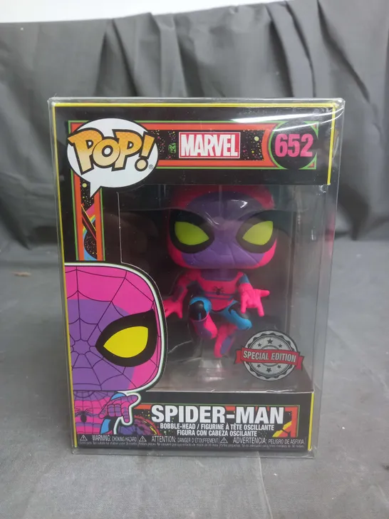 POP! MARVEL SPIDER-MAN BOBBLE-HEAD - 652