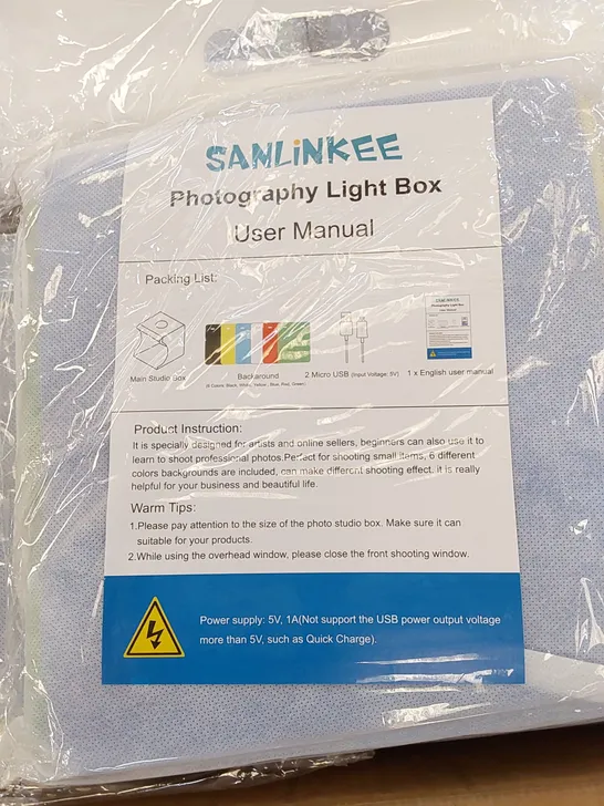 BOX TO CONTAIN APPROX 40 X SANLINKEE PHOTOGRAPHY LIGHT BOXES 