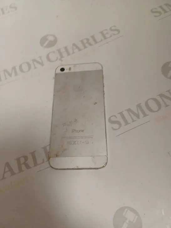 IPHONE 5S SILVER A1457