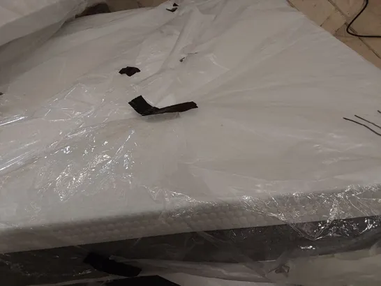 BAGGED 5' KINGSIZE MEMORY FOAM MATTRESS 