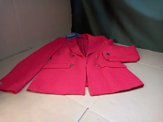 SOSANDAR RED TEXTURED BLAZER - SIZE 12