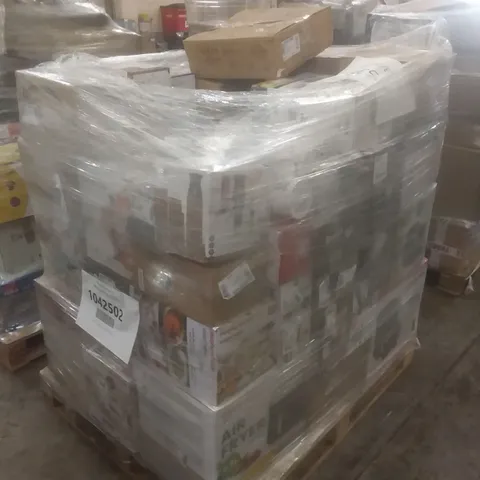 PALLET OF APPROXIMATELY 57 ASSORTED UNTESTED RAW RETURN HOMEWARE AND ELECTRICAL PRODUCTS TO INCLUDE;