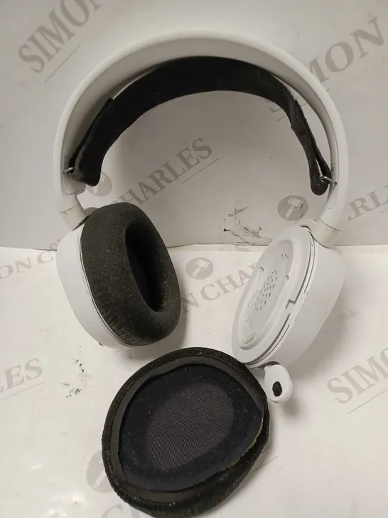 STEELSERIES ARCTIS 3 HEADSET