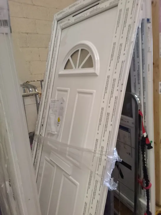 HALF MOON FRONT DOOR LEFT HAND OPEN 205.5×92×6CM