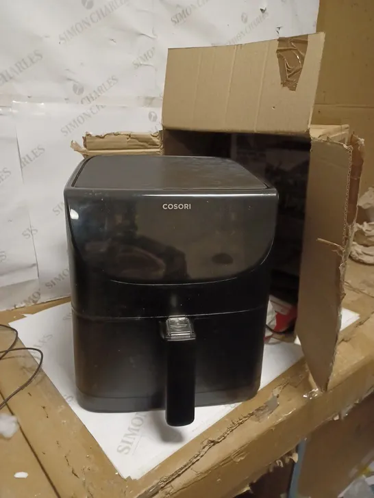 COSORI CS158-AF 5.5L SMART AIR FRYER