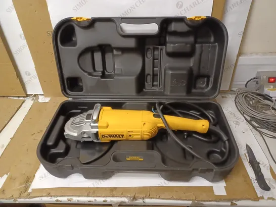 DEWALT DWE492K ANGLE GRINDER