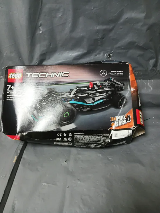 LEGO TECHNIC MERCEDES-AMG W14 - 42165