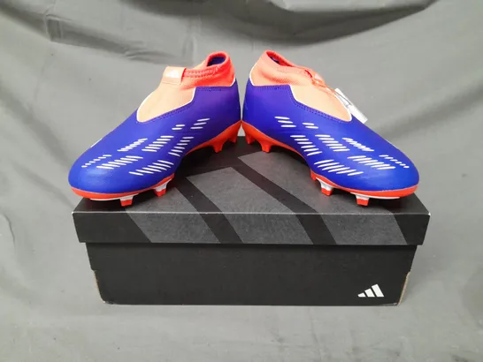 BOXED PAIR OF ADIDAS PREDATOR LEAGUE LL SHOES IN BLUE/ORANGE UK SIZE KIDS 13