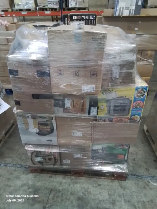 PALLET OF APPROXIMATELY 36 UNPROCESSED RAW RETURN HOUSEHOLD AND ELECTRICAL GOODS TO INCLUDE;