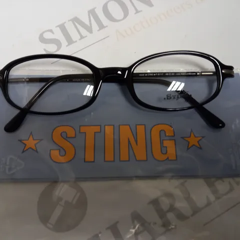 APPROX 10 DERIGO STING GLASSES - BOXED