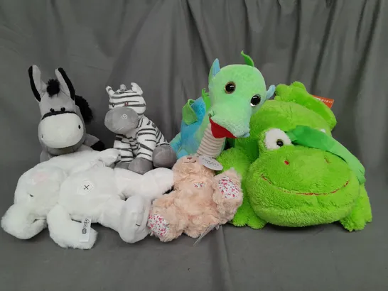 BOX OF ASSORTED PLUSH SOFT TEDDIES