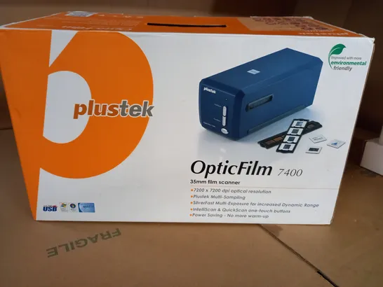 BOXED PLUS TEK OPTIC FILM 7400 35MM FILM SCANNER