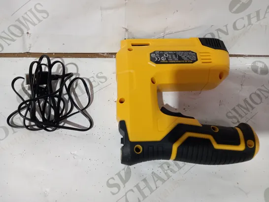 WOLFCRAFT CORDLESS NAILER/STAPLER