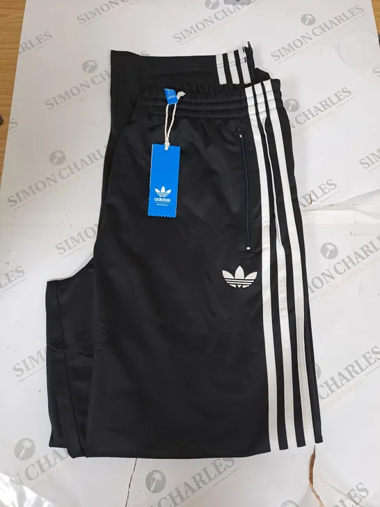 ADIDAS ORIGINAL TRACKSUIT BOTTOMS SIZE XL