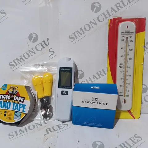 APPROXIMATELY 15 ASSORTED HOUSEHOLD ITEMS TO INCLUDE 3D SHADOW LIGHT, NON-CONTACT THERMOMETER, NANO TAPE, ETC