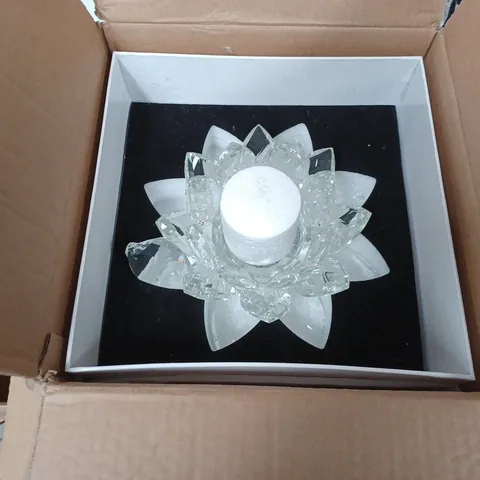 JULIAN MCDONALD LOTUS CANDLE HOLDER - CLEAR