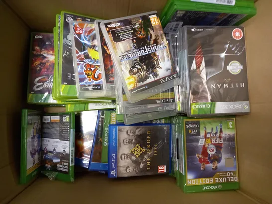 APPROXIMATELY 50 ASSORTED VIDEO GAMES FOR VARIOUS CONSOLES TO INCLUDE CYBERPUNK 2077, DAYS GONE, WRECKFEST ETC 