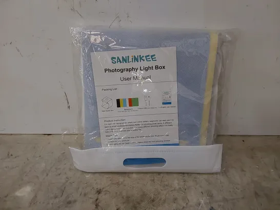 LOT OF APPROX 14 X SANLINKEE PHOTOGRAPHY LIGHT BOXES 