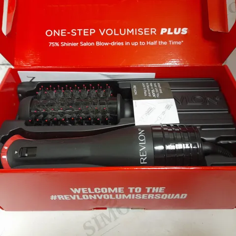 REVLON ONE STEP VOLUMISER 