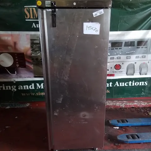 COMMERCIAL TALL SINGLE DOOR FRIDGE