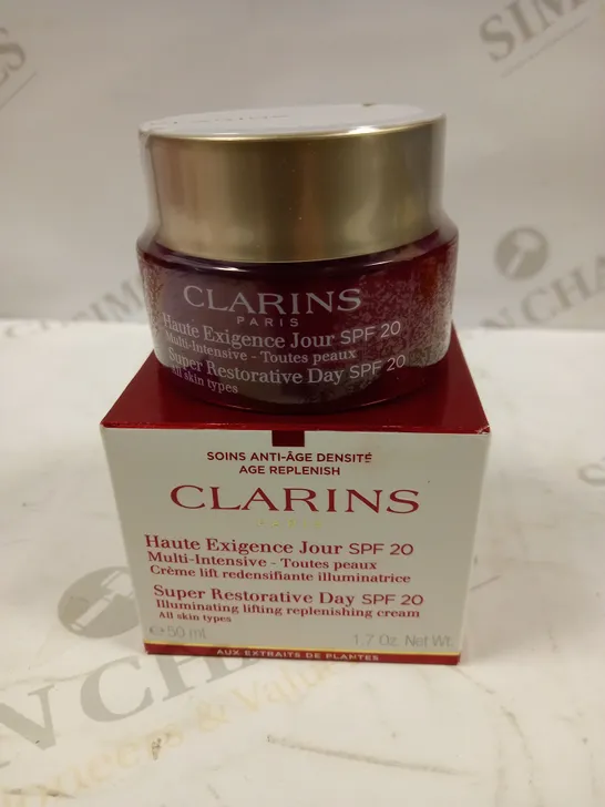 CLARINS PARIS SUPER RESTORATIVE DAY CREAM SPF 20