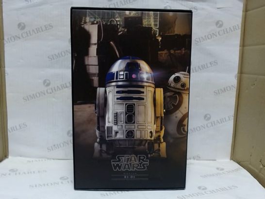 STAR WARS MMS408 R2-D2 1/6TH SCALE COLLECTIBLE REPLICA FIGURE