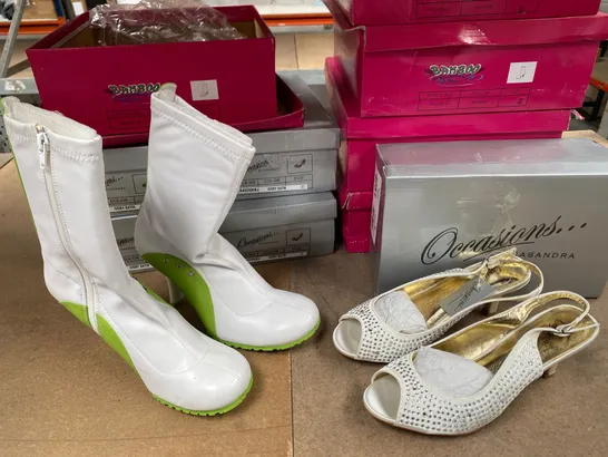 10 ASSORTED PAIRS OF SHOES TO INCLUDE: BAMBOO LEATHER BALLER HIGH HEEL SHOES IN GREEN AND WHITE, OCCASIONS BY CASSANDRA