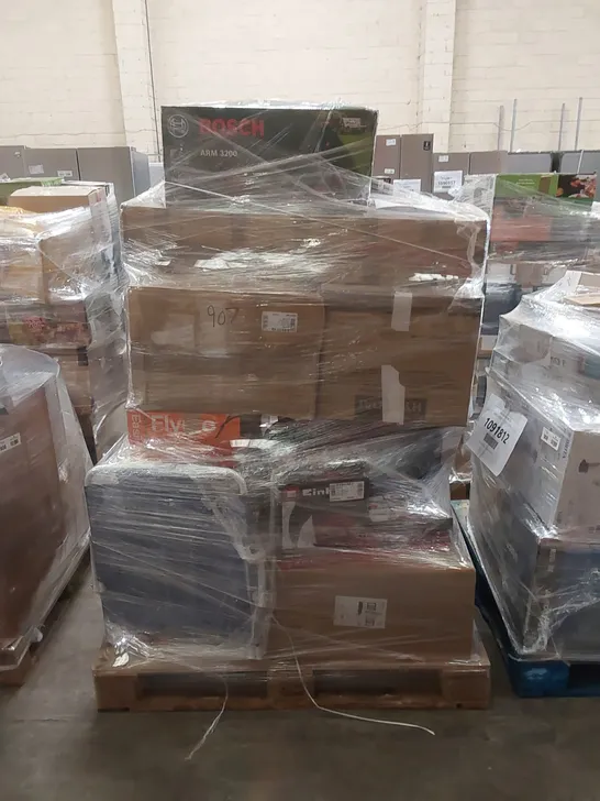 PALLET OF APPROXIMATELY 13 UNPROCESSED RAW RETURN HOUSEHOLD AND ELECTRICAL GOODS TO INCLUDE;