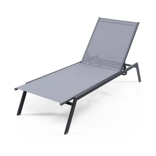 BOXED COSTWAY OUTDOOR ADJUSTABLE 6-POSITION LOUNGE CHAIR WITH QUICK-DRYING FABRIC